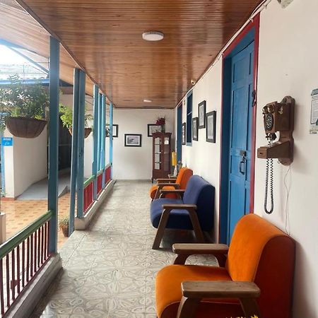 Hostal Maderos Santa Rosa De Cabal Eksteriør bilde